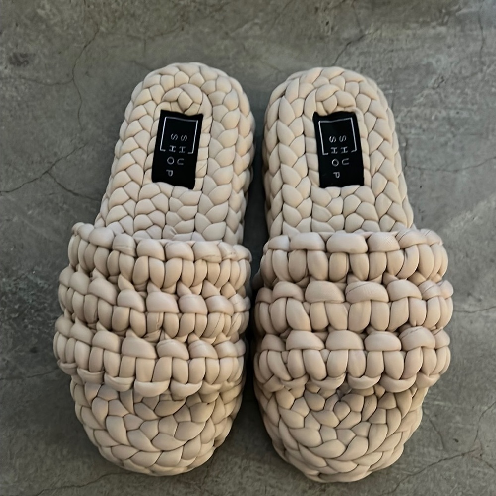 ShuShop Cream Woven Sandals for Cozy Comfort
